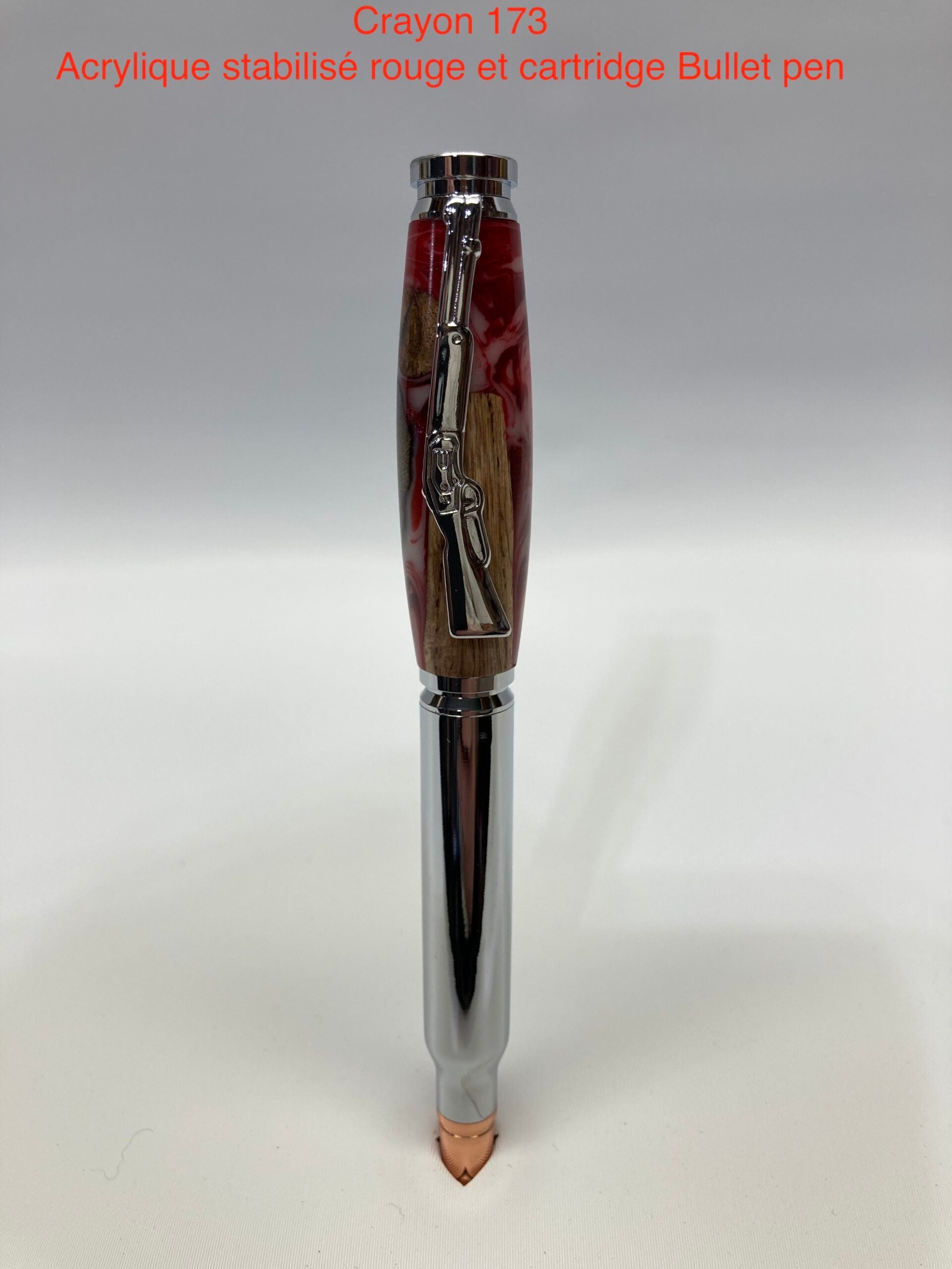 Chasse carthridge bullet, acrylique stabilisé rouge